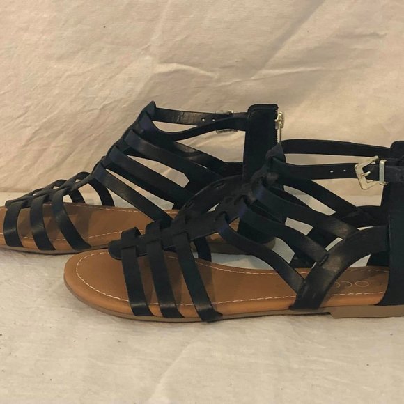 Size 6.5M Coconuts By Matisse Black Sandals - Picture 3 of 8